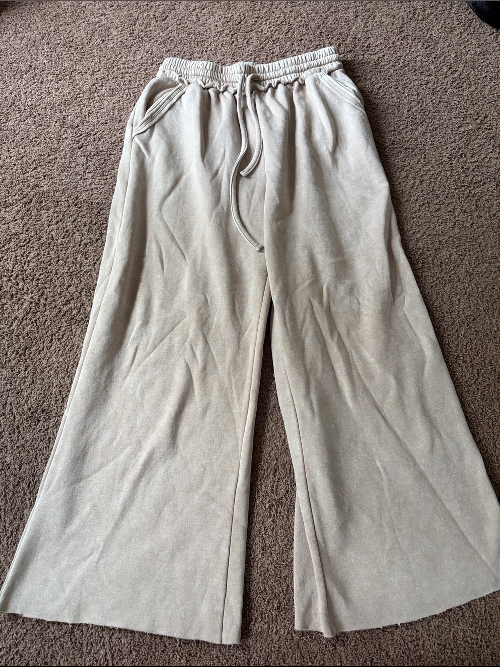 Wide-Leg Drawstring Sweatpants - Cream